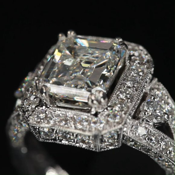 18k White Gold Emerald Cut Diamond Solitaire Ring w/ Accent Stones TDW = 4.5 ct - Picture 2 of 12